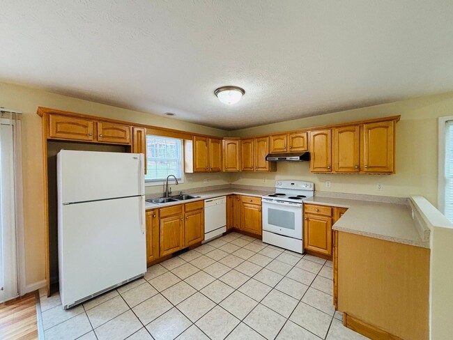 Photo - 228 Mountain Breeze Dr