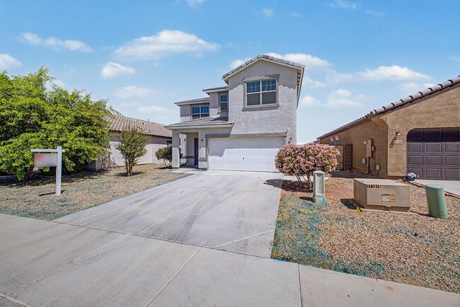 Photo - 35450 W Santa Clara Ave
