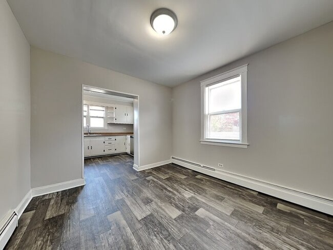 Photo - 7402 School Ave