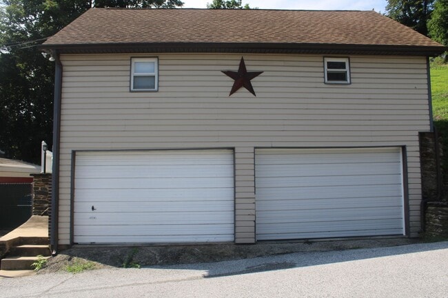 Photo - 10 Winter Ave