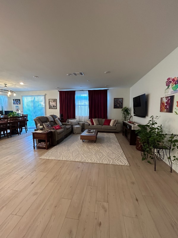 Photo - 5700 Knight Rd