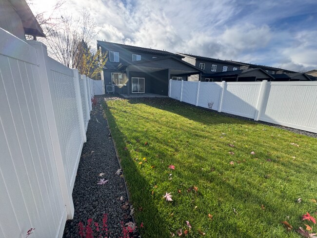 Photo - 3919 E 27th Ave