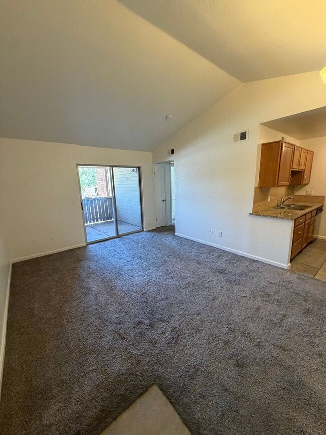 Photo - Great 1 bedroom 1 bath 2nd floor unit