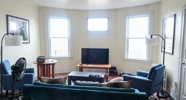 41 Parker Hill Ave