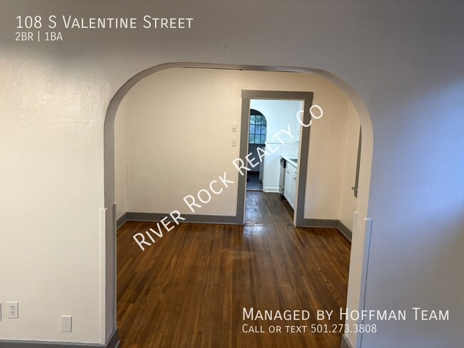 Photo - 108 S Valentine St