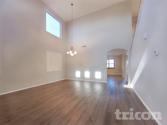 Photo - 21650 Dietz Dr