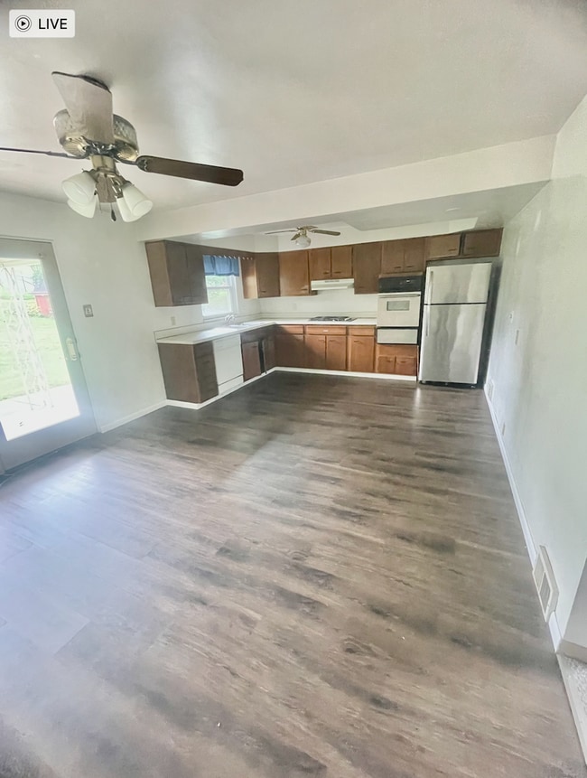 Photo - Hopewell Township - 3 Bedroom 1 Bath Home