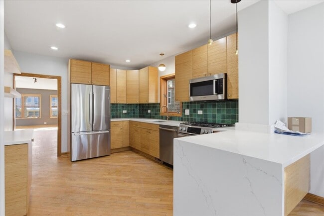 Photo - 5218 N Lieb Ave Unidad 1