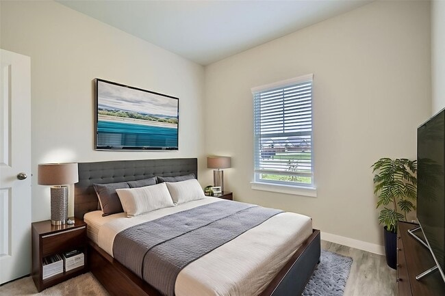 Building Photo - 4079 Dayton Dr