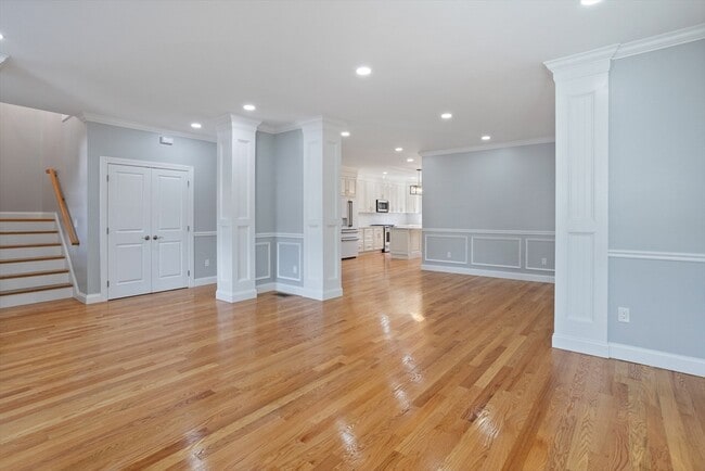 Photo - 98 Carroll St Unit 98