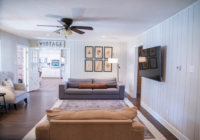 Photo - Beautiful 3/2/2 in Central Lubbock