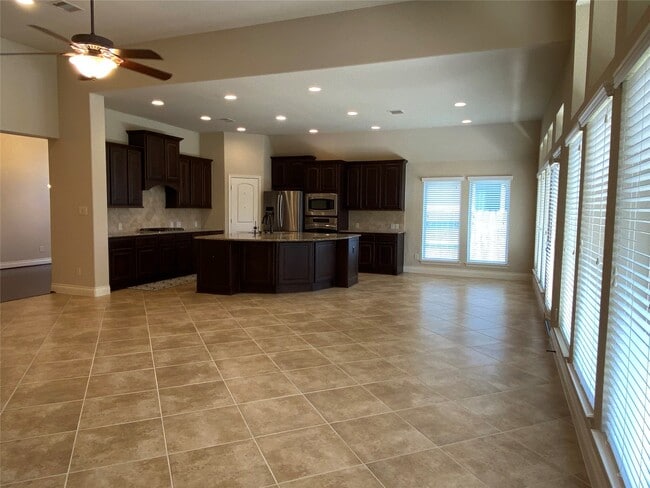 Photo - 5922 Solara Ledge Ln