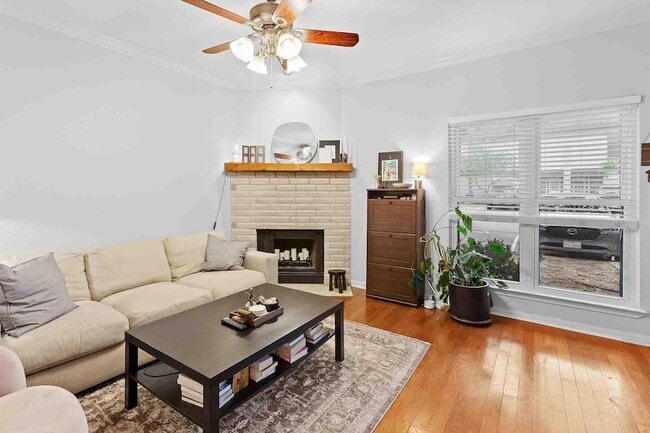 Photo - 1307 Kinney Ave Unit 108