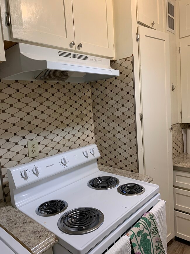 Photo - 2604 23rd St