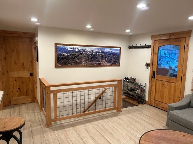 Photo - 2169 Monarch Dr