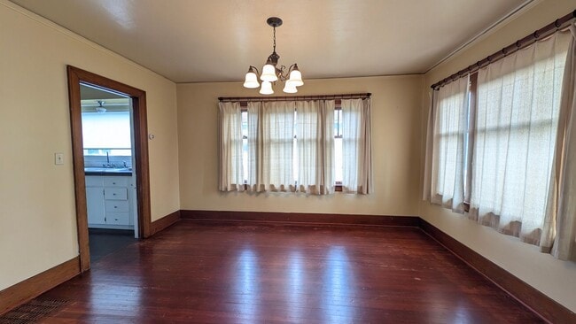 Photo - 2021 Lombard Ave