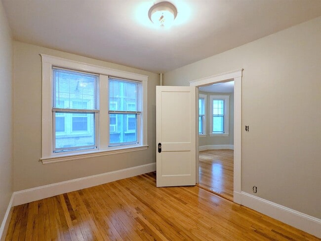 Photo - 154 Summer St Unit 1