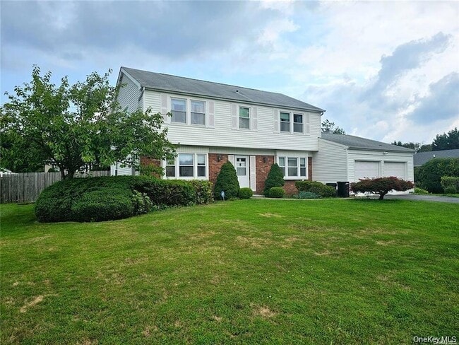 Photo - 9 Maureen Ln