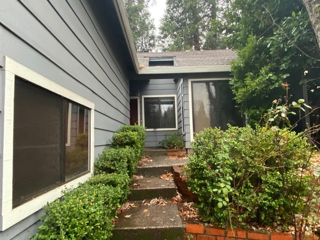 Photo - 526 Penstock Dr