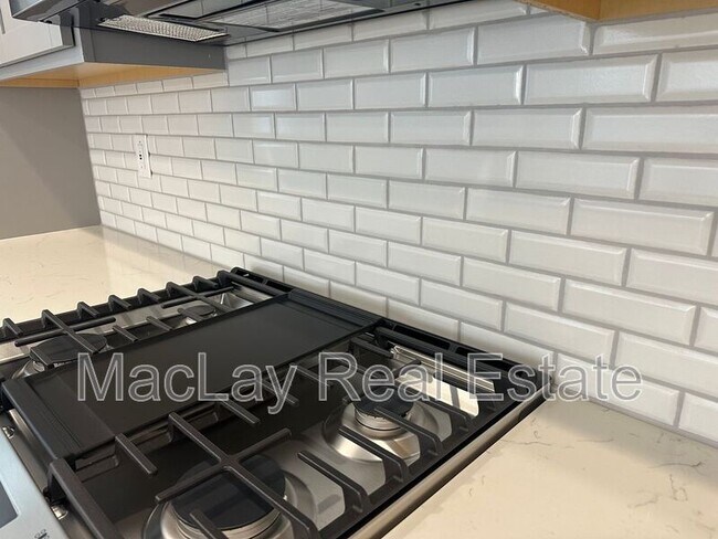 Photo - 3809 N 100th Dr