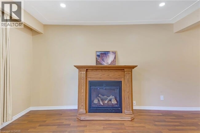 Photo - 402 Lakeview Dr