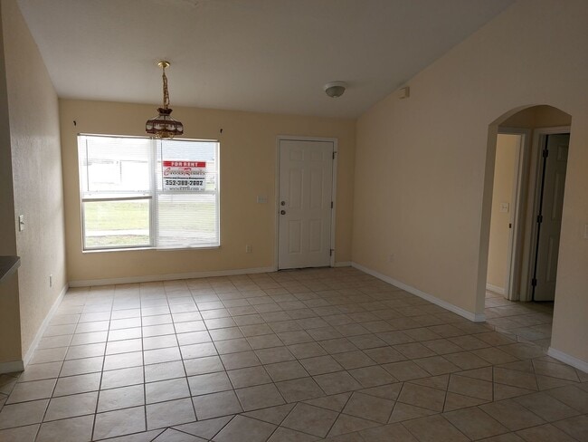 130 Juniper Loop Cir
