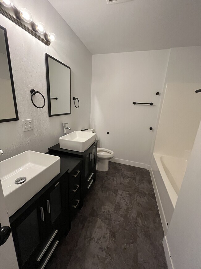 Photo - Valley View Estates B Unit 1