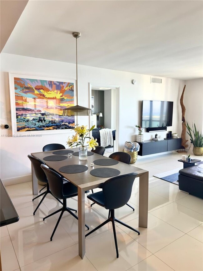 Photo - 50 Biscayne Blvd Unidad 4810