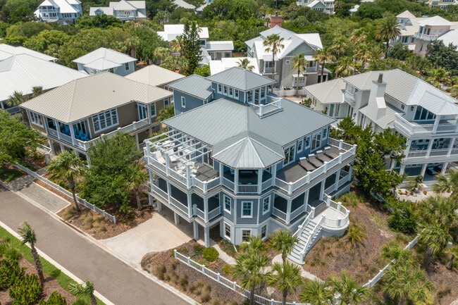Building Photo - 681 Ocean Palm Way Rental