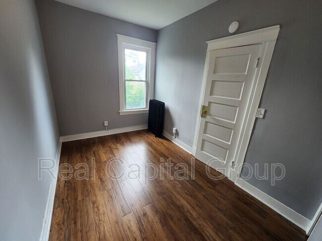 Photo - 37 Hurlbut St Unit Lot 40