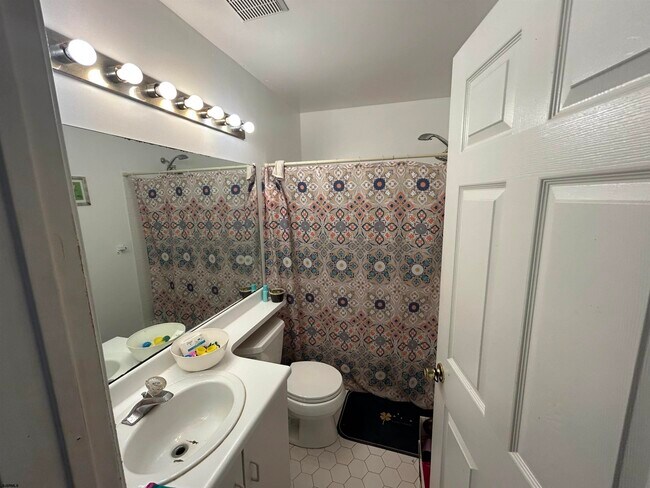 Photo - 57 Lighthouse Ct Unit 57