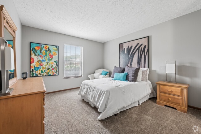 Model 2BR, 1.5BA - 975SF - Primary Bedroom