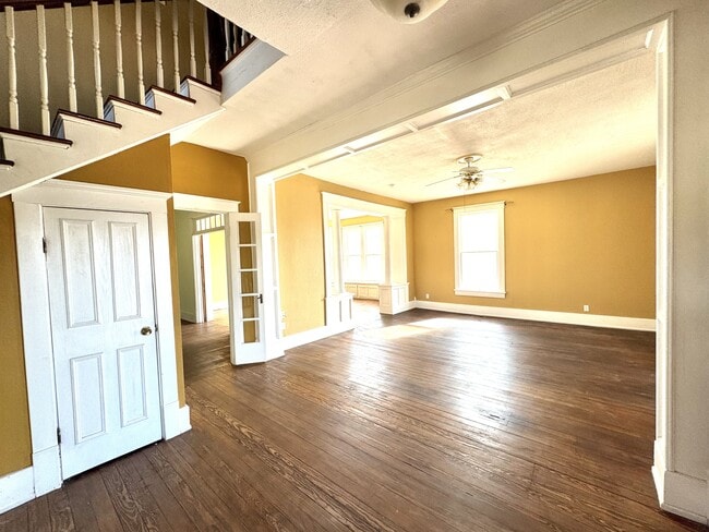 Photo - 624 N Wentz St