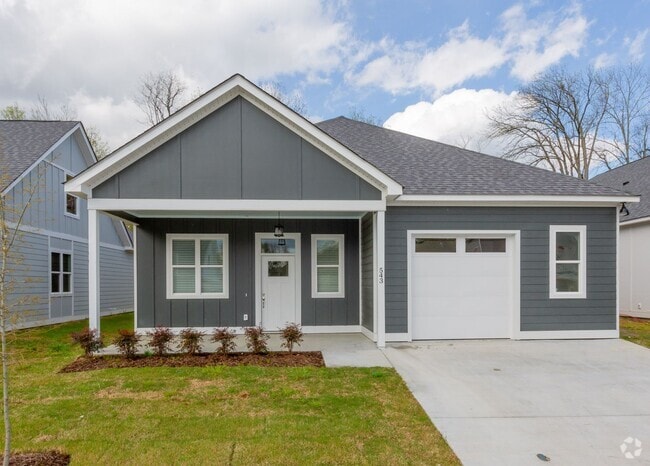 Building Photo - Brand New 4 Bedroom 2 Bath Rental