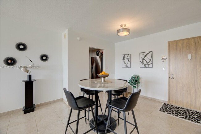 Photo - 1625 SE 10th Ave Condo Unit 607