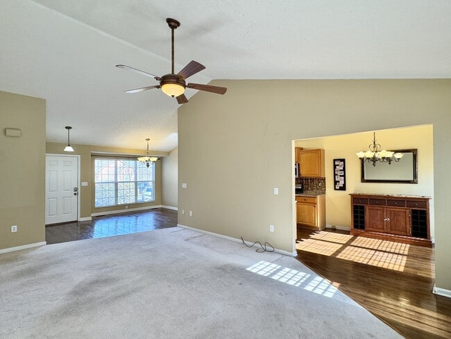 Photo - 174 Depew Dr