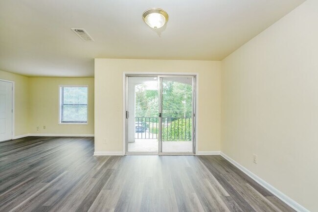 Photo - 774 Northern Ave Unit A14