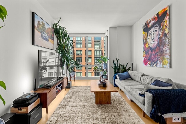 Photo - 1000 Maxwell Ln Condo Unit 9E