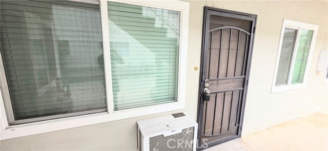 Photo - 10527 Western Ave Unidad 3