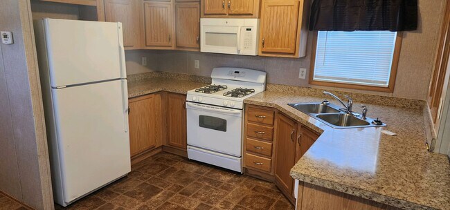 Photo - 45 Mantua Grove Rd House Unit R-17