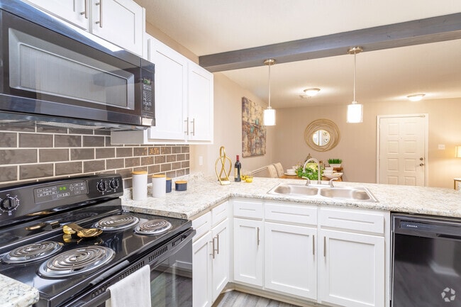 Interior Photo - The Arbors Townhomes