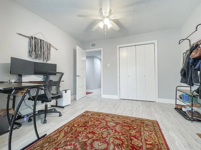 Photo - 12633 Memorial Dr Unidad 174