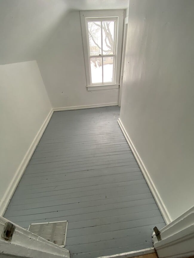 Photo - 1701 Maple St Unit 1701 Maple St - JM Anderson