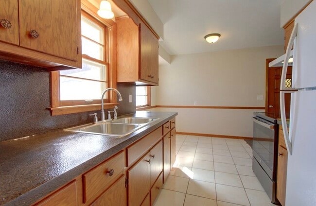 Photo - 109 Strese Ln