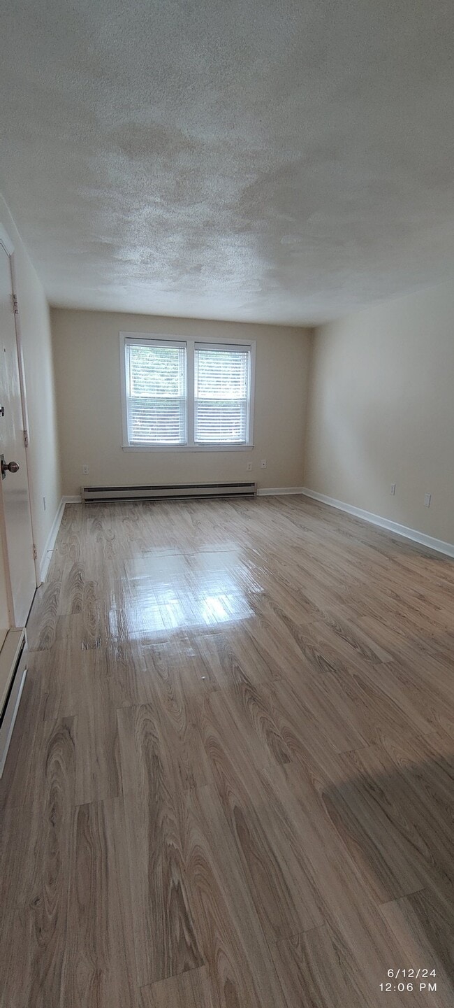 Photo - 5 Edwards St Unit 3