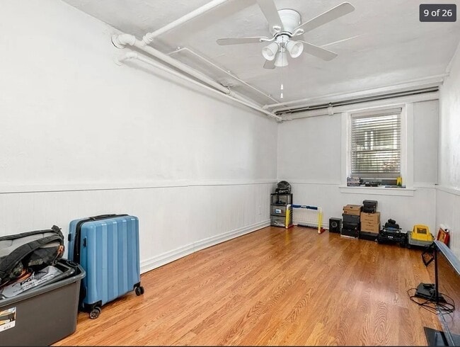 Building Photo - 173 School St Unit D