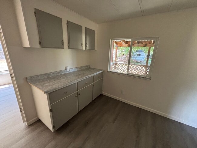 Photo - 900 Callahan Rd Unit 7