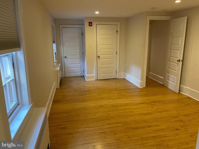 Photo - 324 S Juniper St