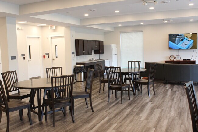 Photo - Sandstone Quarry Apartments