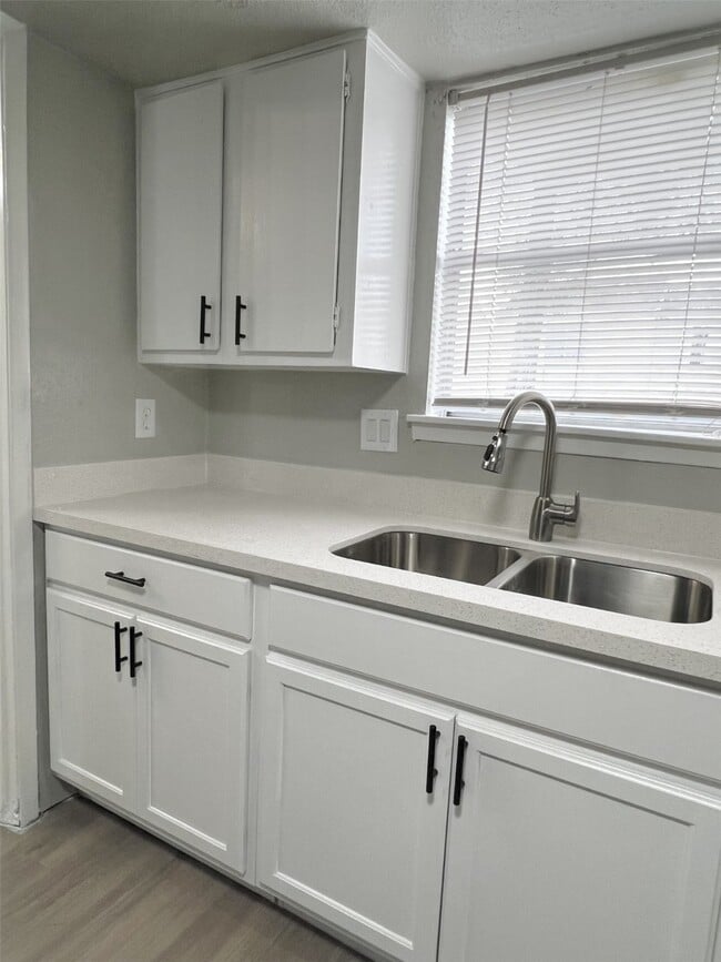 Photo - 6200 W Tidwell Rd Unit 1901